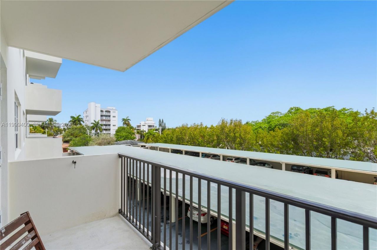 340 Sunset Dr, Unit 407, Fort Lauderdale, FL 33301 Photo