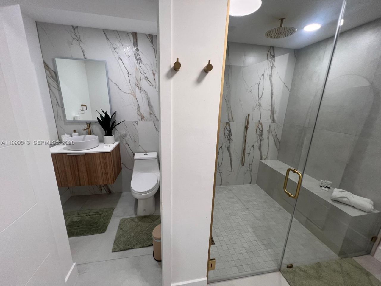 3675 SW 26th St , Miami, FL 33133 Photo