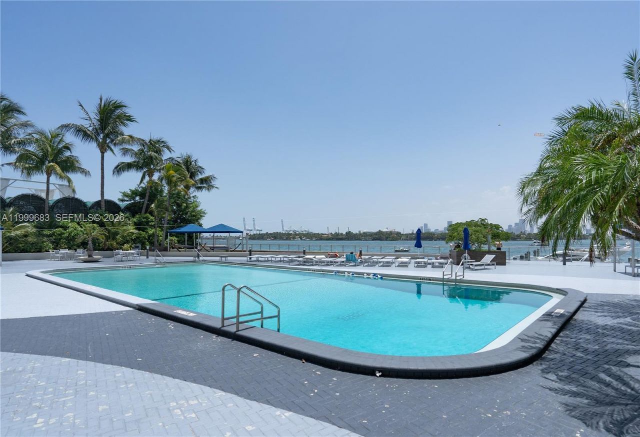 1200 West Ave, Unit 531, Miami Beach, FL 33139 Photo