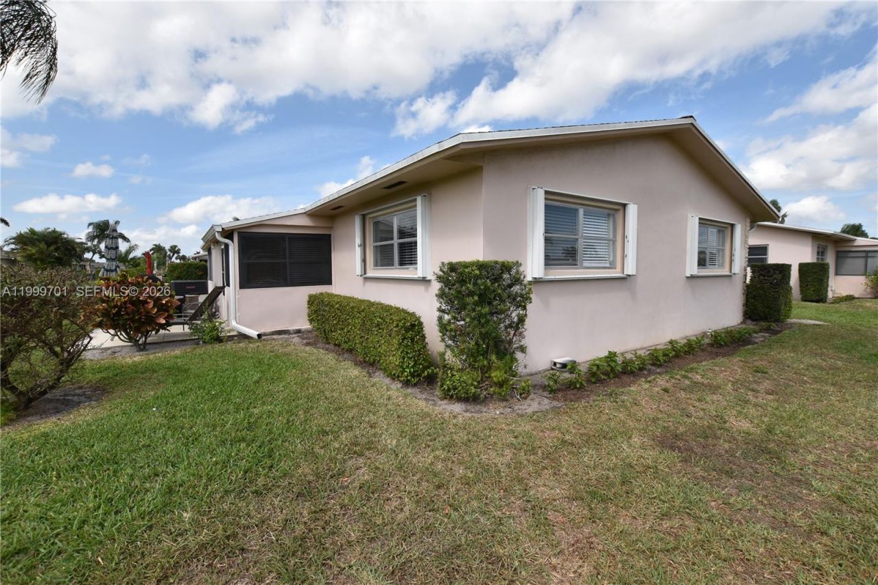 2688 Dudley Drive, Unit J, West Palm Beach, FL 33415 Photo