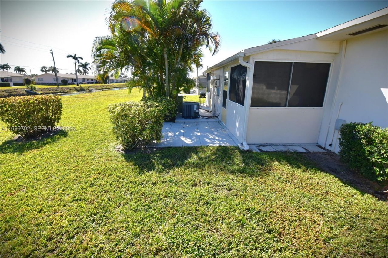 2672 E Emory Drive, Unit D, West Palm Beach, FL 33415 Photo