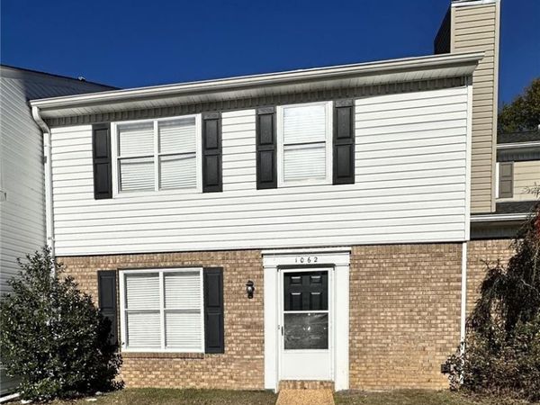 1062 Fairfax Drive, Tuscaloosa, AL 35406