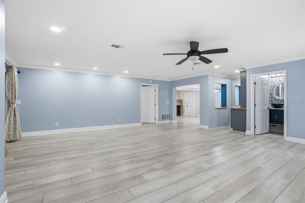 2121 Park Street N, Saint Petersburg, FL 33710 Photo