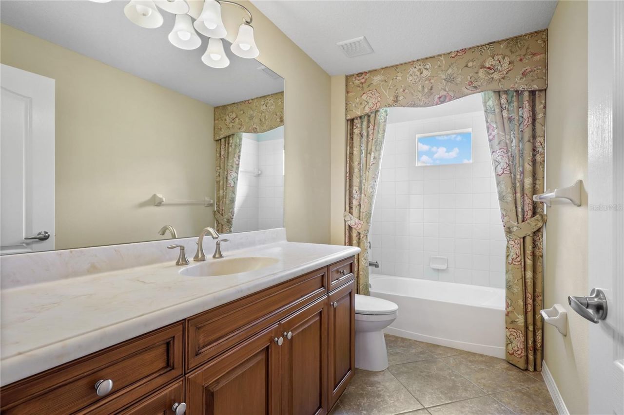 4921 Charles Partin Drive, Parrish, FL 34219 Photo