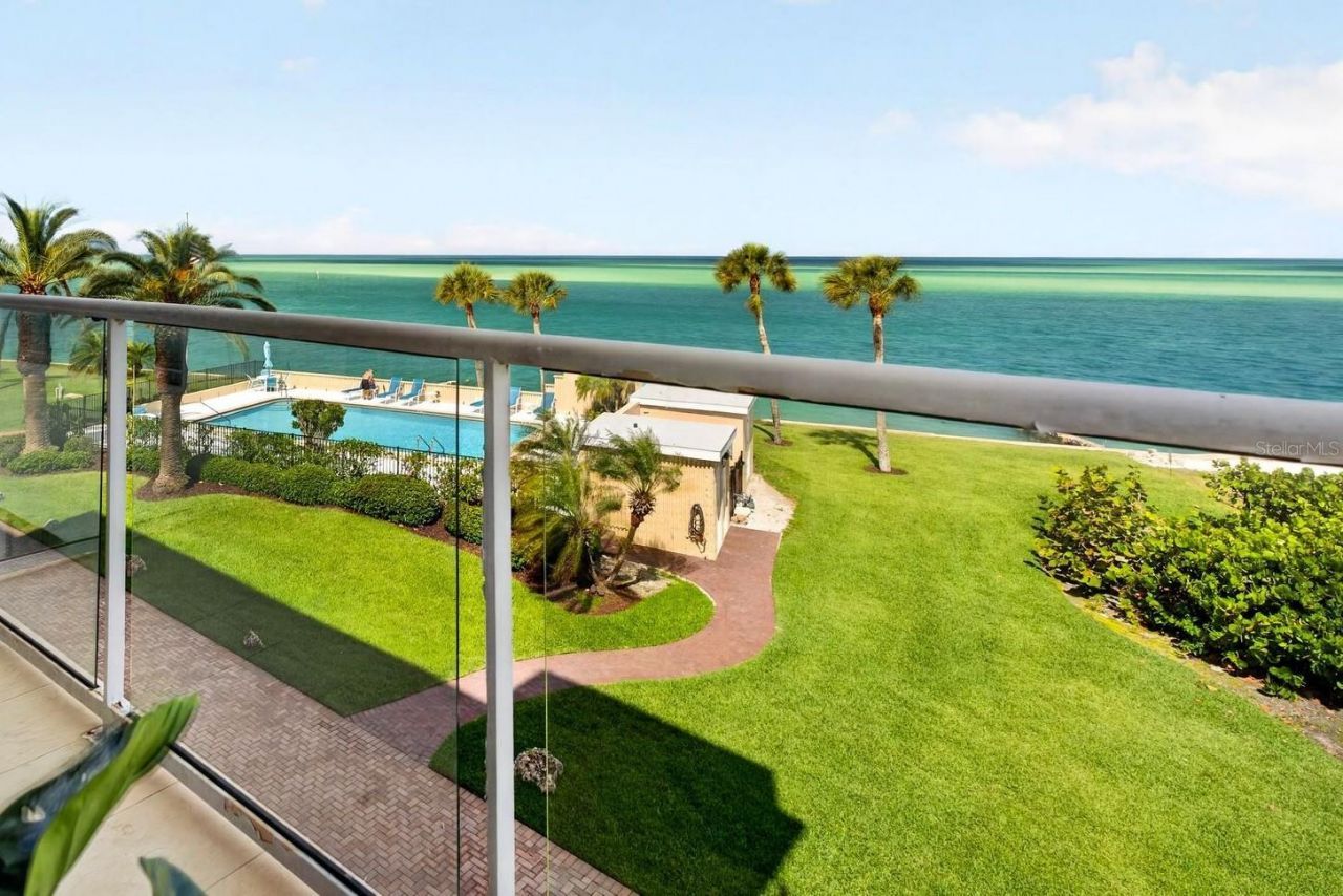 4708 Ocean Boulevard, Unit E4, Sarasota, FL 34242 Photo