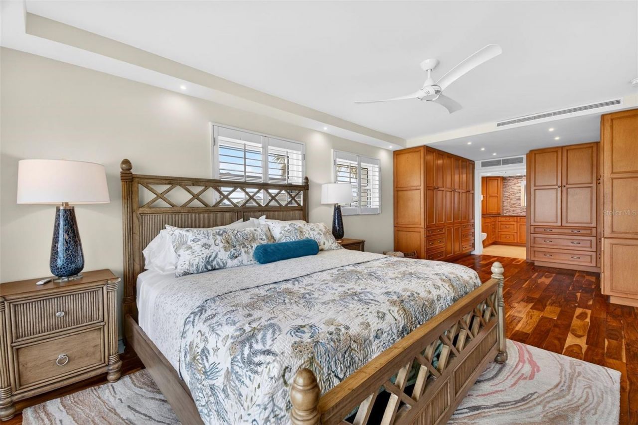 4708 Ocean Boulevard, Unit E4, Sarasota, FL 34242 Photo