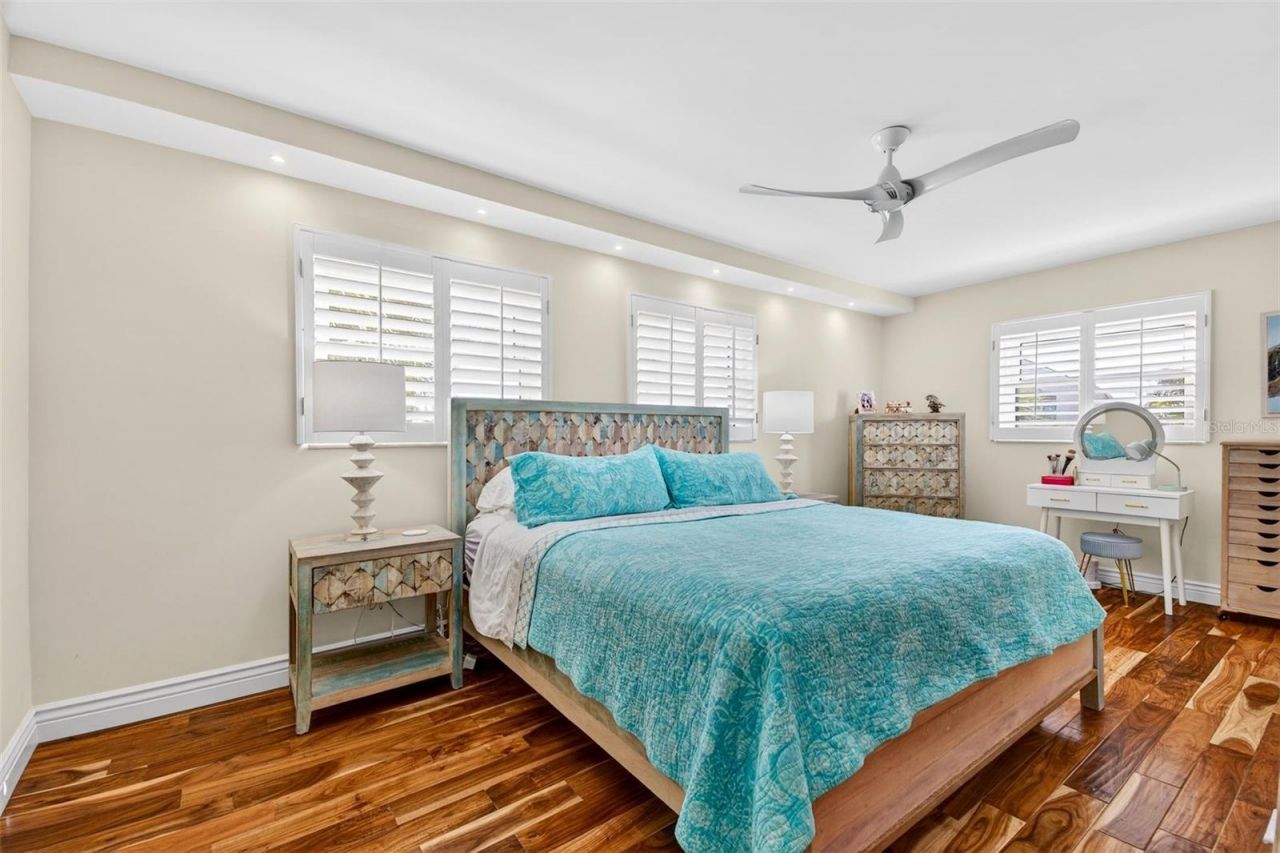 4708 Ocean Boulevard, Unit E4, Sarasota, FL 34242 Photo
