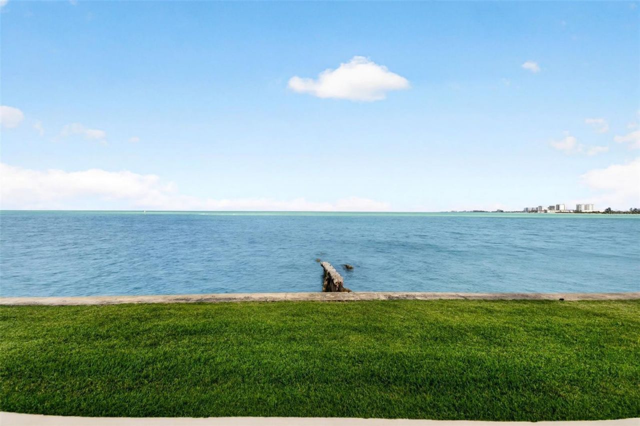 4708 Ocean Boulevard, Unit E4, Sarasota, FL 34242 Photo