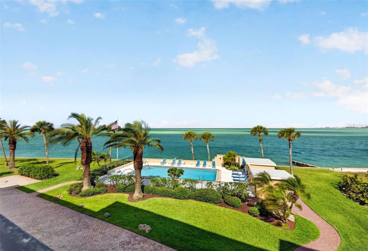 4708 Ocean Boulevard, Unit E4, Sarasota, FL 34242 Photo
