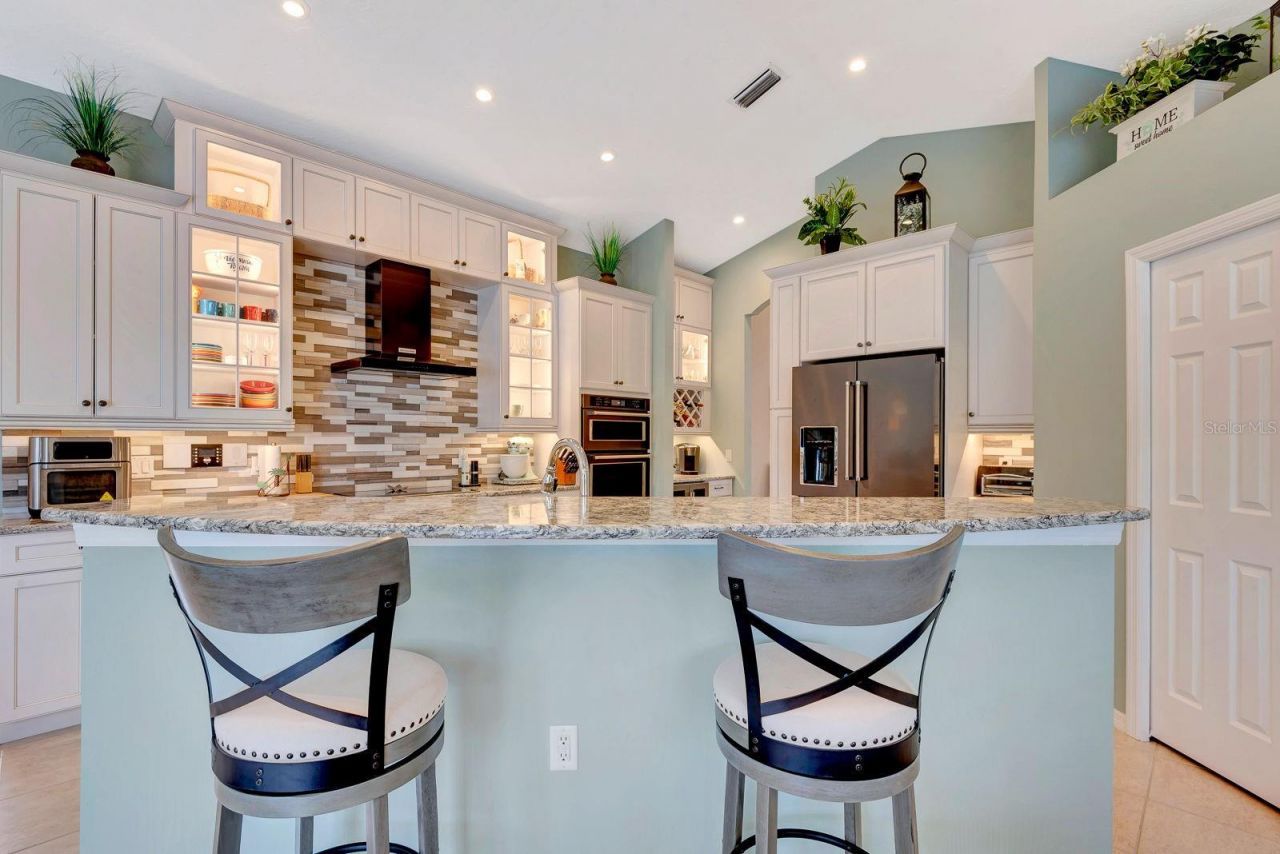 10005 Cherry Hills Avenue Circle, Bradenton, FL 34202 Photo