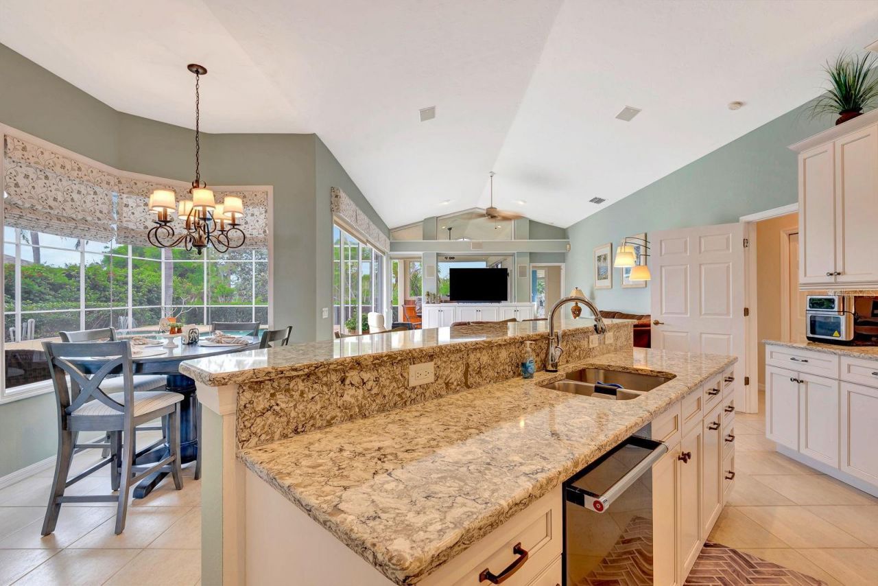 10005 Cherry Hills Avenue Circle, Bradenton, FL 34202 Photo