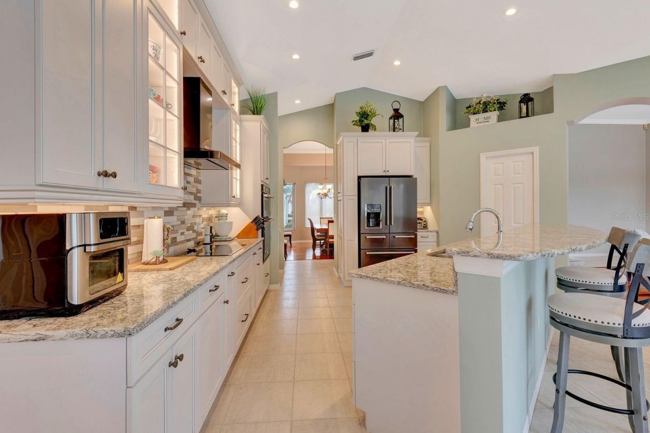 10005 Cherry Hills Avenue Circle, Bradenton, FL 34202 Photo