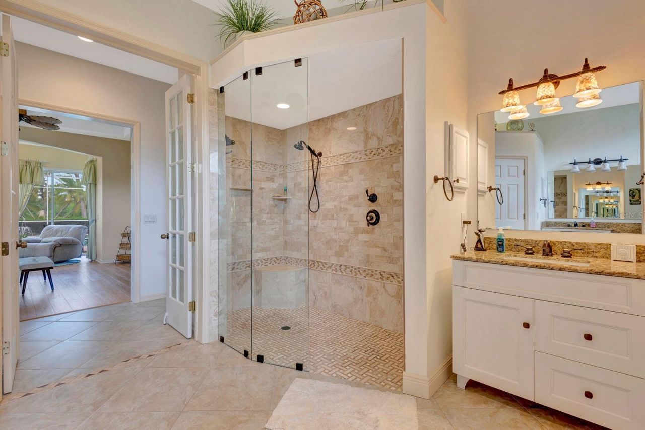 10005 Cherry Hills Avenue Circle, Bradenton, FL 34202 Photo