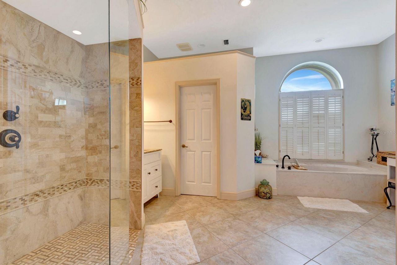 10005 Cherry Hills Avenue Circle, Bradenton, FL 34202 Photo