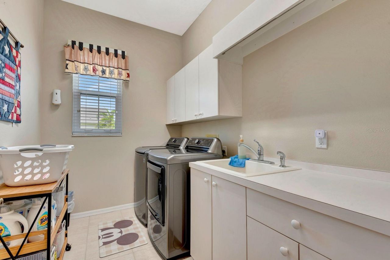 10005 Cherry Hills Avenue Circle, Bradenton, FL 34202 Photo