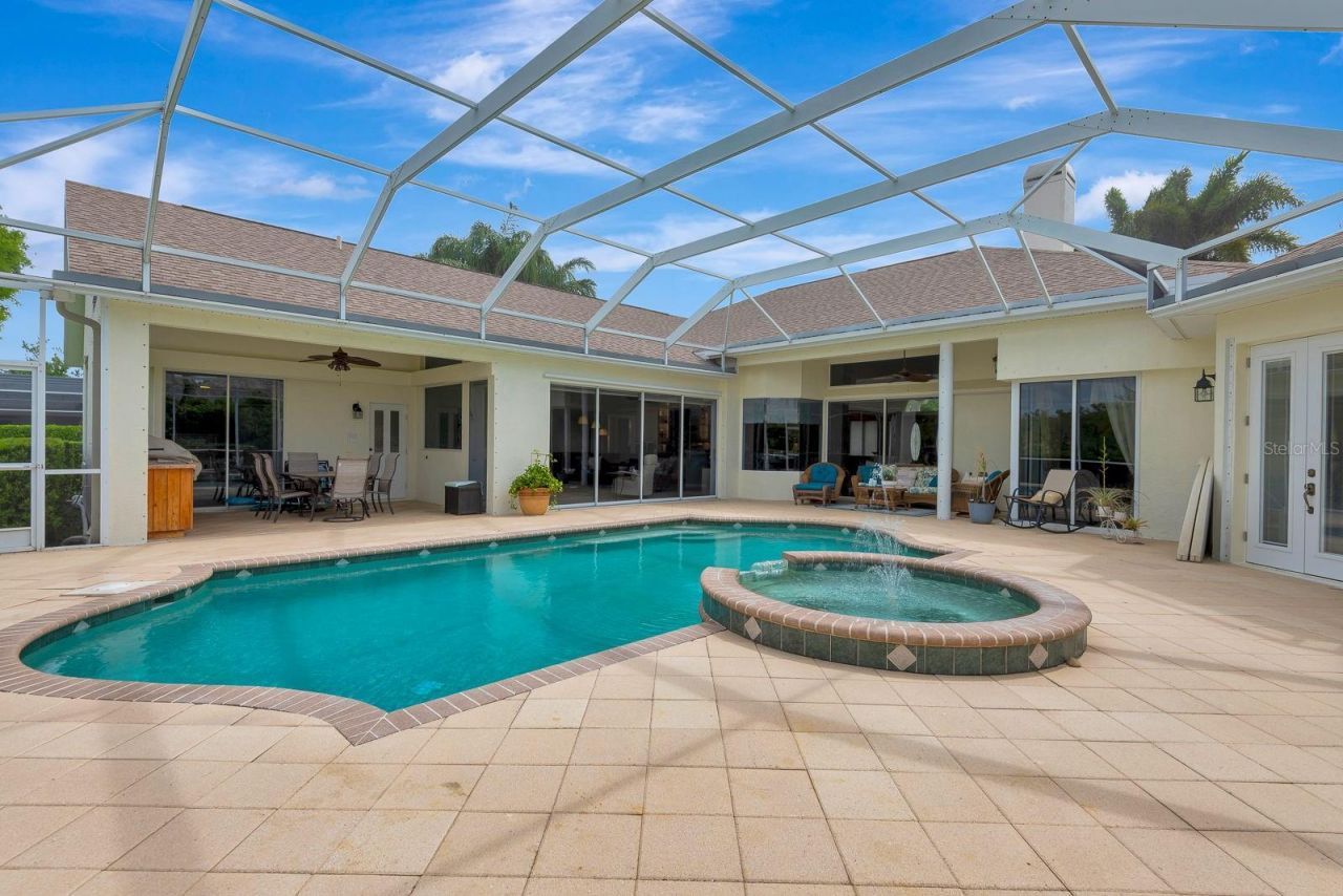 10005 Cherry Hills Avenue Circle, Bradenton, FL 34202 Photo