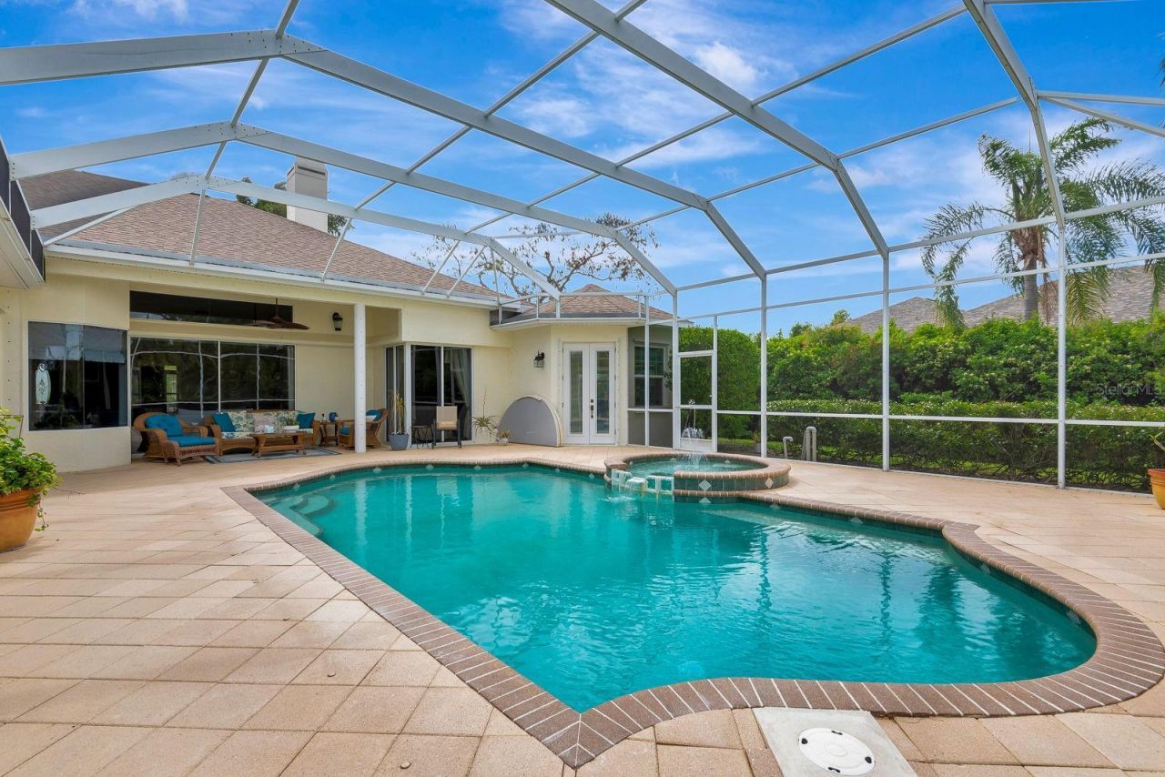 10005 Cherry Hills Avenue Circle, Bradenton, FL 34202 Photo