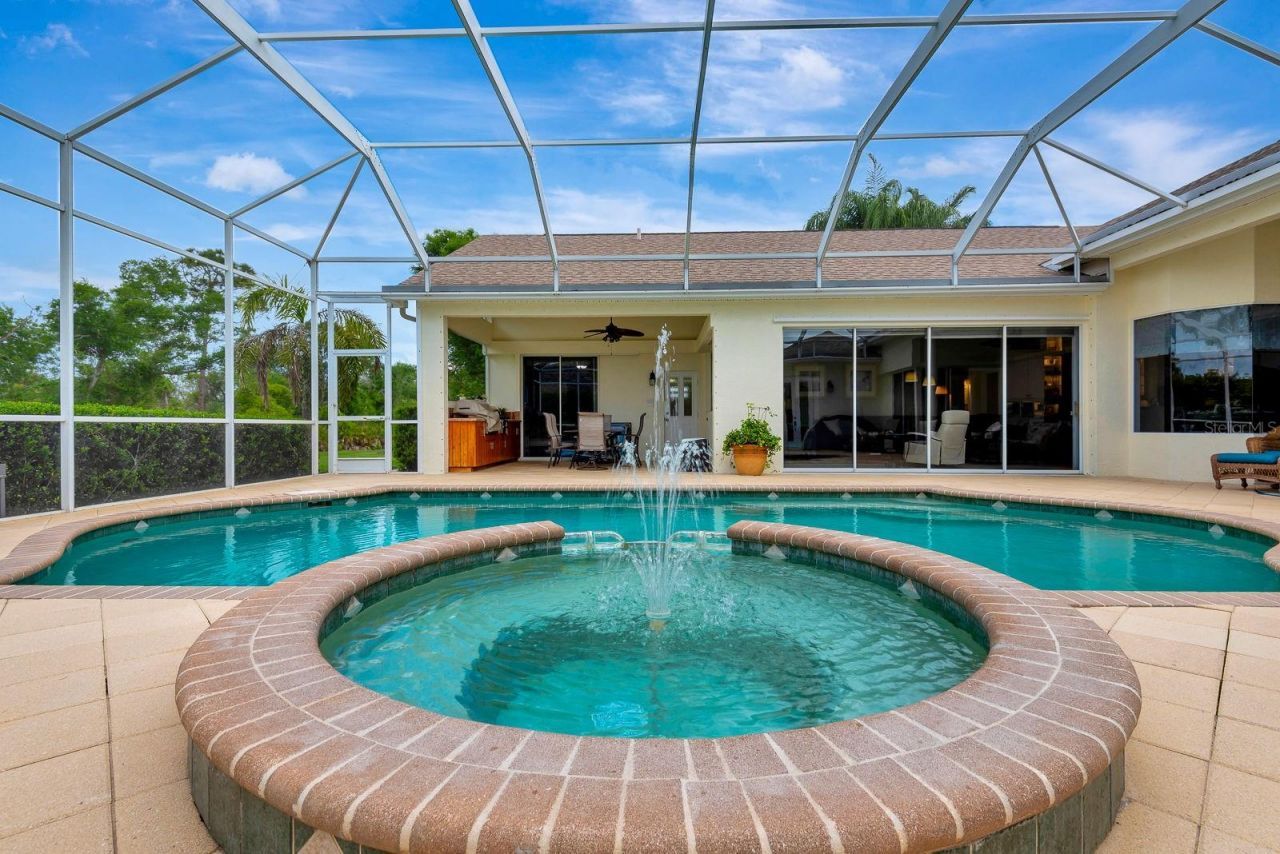 10005 Cherry Hills Avenue Circle, Bradenton, FL 34202 Photo