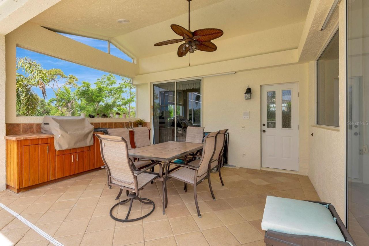 10005 Cherry Hills Avenue Circle, Bradenton, FL 34202 Photo