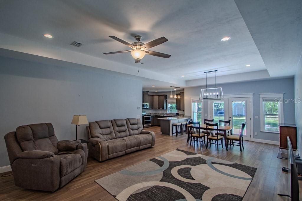 109 SW Round House Court , Fort White, FL 32038 Photo