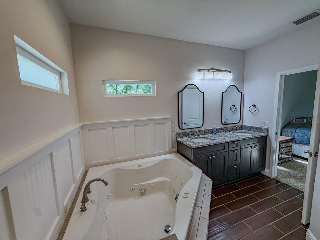 109 SW Round House Court , Fort White, FL 32038 Photo