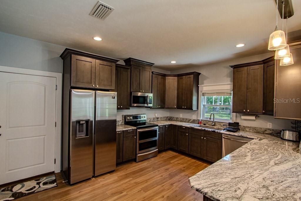 109 SW Round House Court , Fort White, FL 32038 Photo