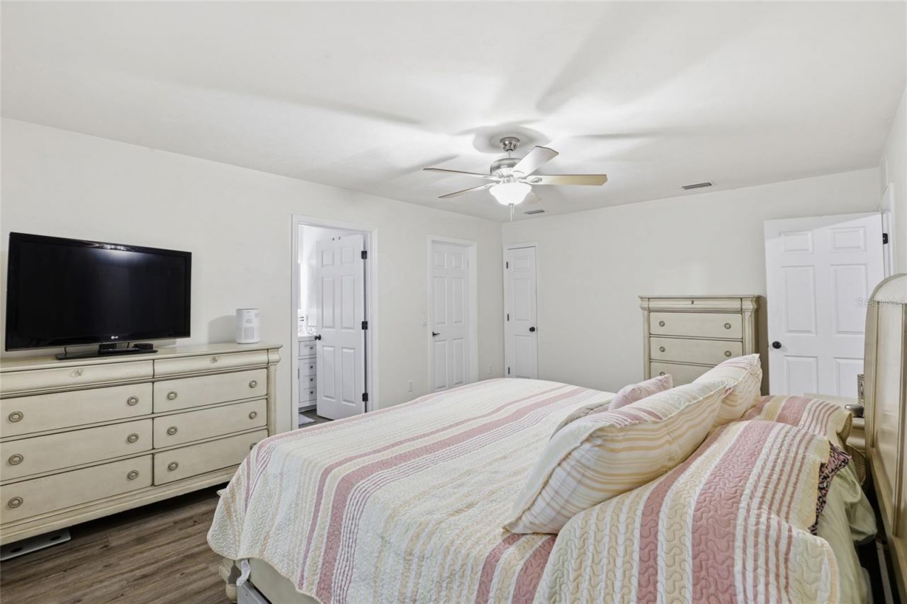 17583 NW 234th Terrace, High Springs, FL 32643 Photo