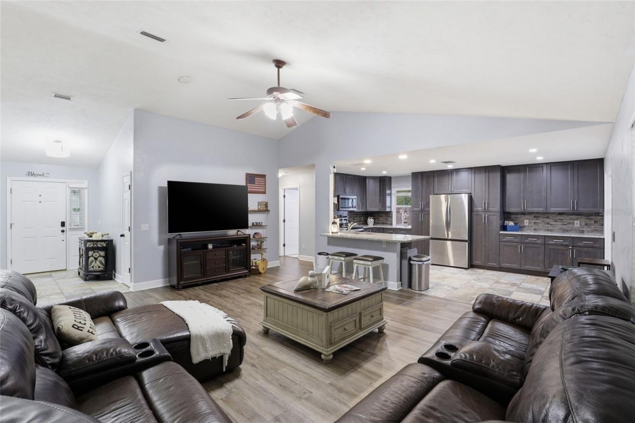 17583 NW 234th Terrace, High Springs, FL 32643 Photo