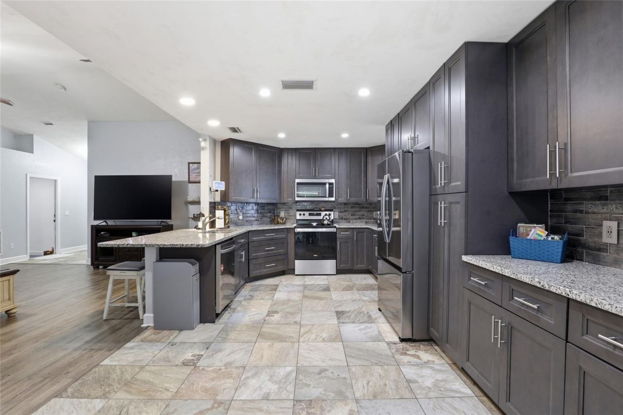 17583 NW 234th Terrace, High Springs, FL 32643 Photo