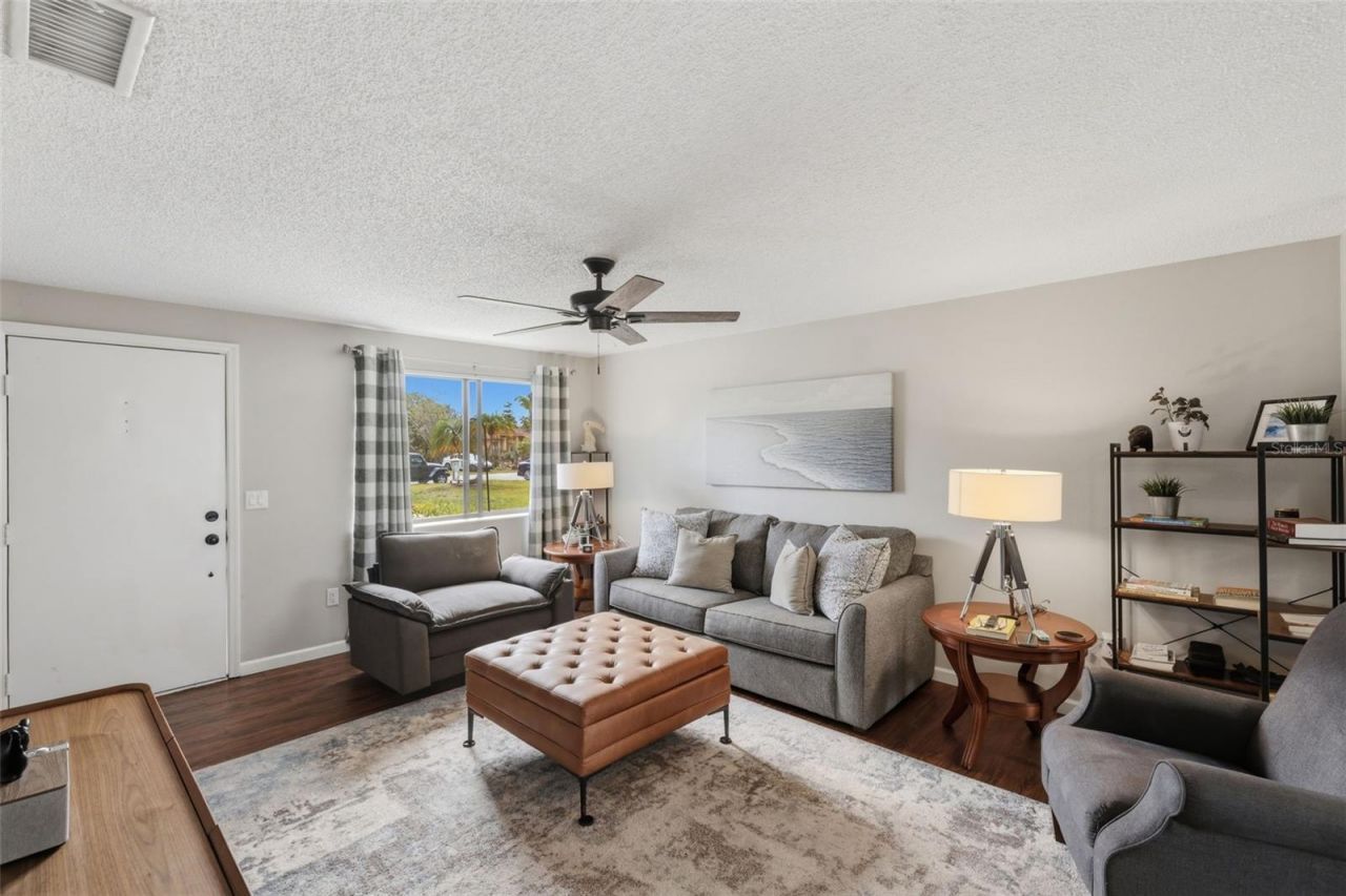 2959 N Lockwood Meadows Boulevard, Sarasota, FL 34234 Photo