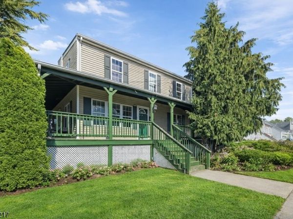 131 La Monte Ave, Bound Brook, NJ 08805