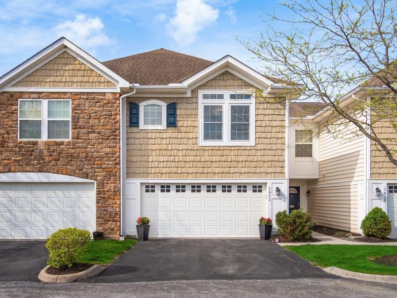 1611 Hampton Way, Grove City, OH 43123 Photo 1