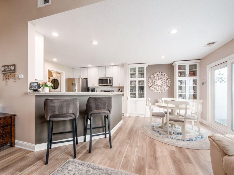 1611 Hampton Way, Grove City, OH 43123 Photo 10