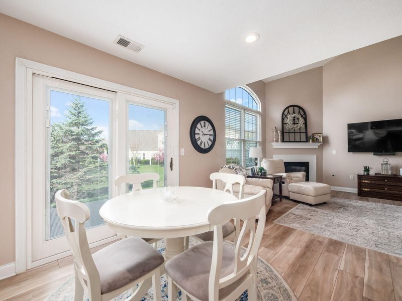 1611 Hampton Way, Grove City, OH 43123 Photo 13