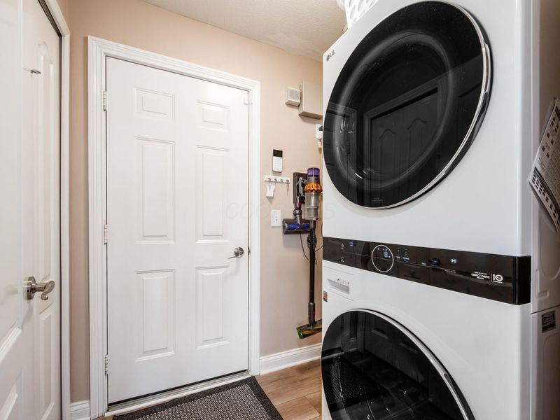 1611 Hampton Way, Grove City, OH 43123 Photo 20