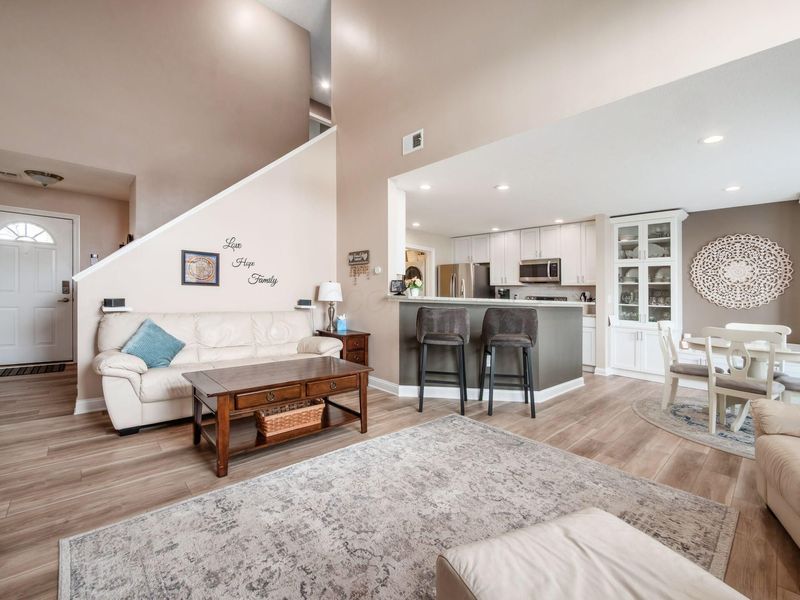 1611 Hampton Way, Grove City, OH 43123 Photo 7