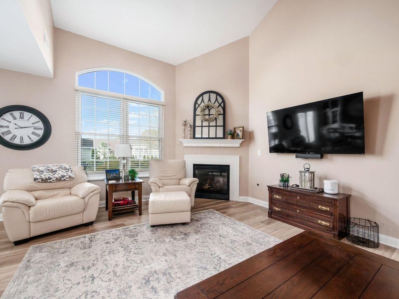 1611 Hampton Way, Grove City, OH 43123 Photo 9