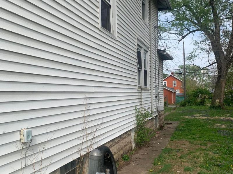 376 S Powell Avenue , Columbus, OH 43204 Photo 4