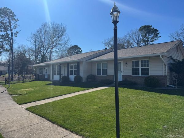 368 Woodbridge Drive , Unit A, Ridge, NY 11961