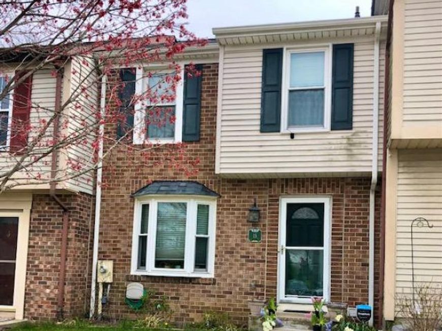 15 Robin Ridge, Parkville, MD 21234 Main Photo