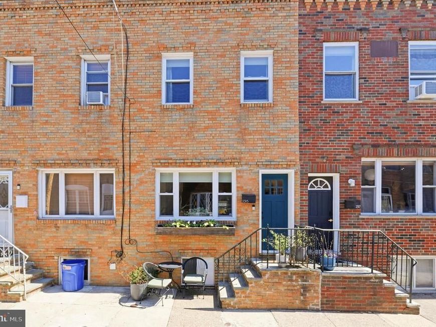 2315 S Bouvier Street, Philadelphia, PA 19145 Main Photo