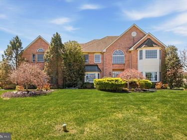 2594 HILLCREST DRIVE, LANSDALE, PA 19446
