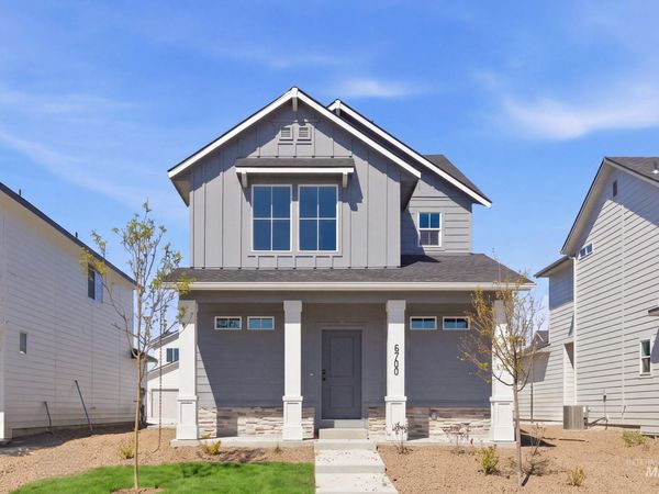 6700 W Redwood Creek Dr, Meridian, ID 83646