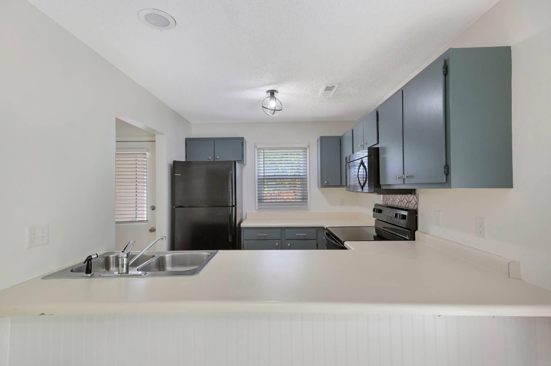 4407 Great Oak Drive Photo 12