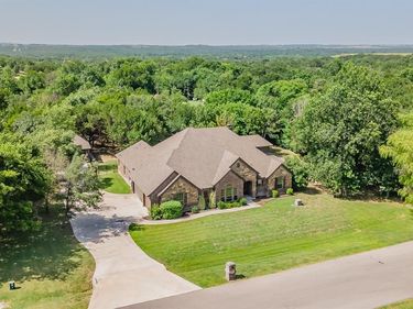 5001 Oak Mill Drive, Fort Worth, TX 76135
