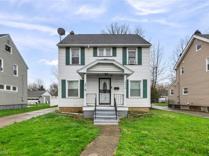 18950 Meredith Avenue , Euclid, OH 44119 Photo 1