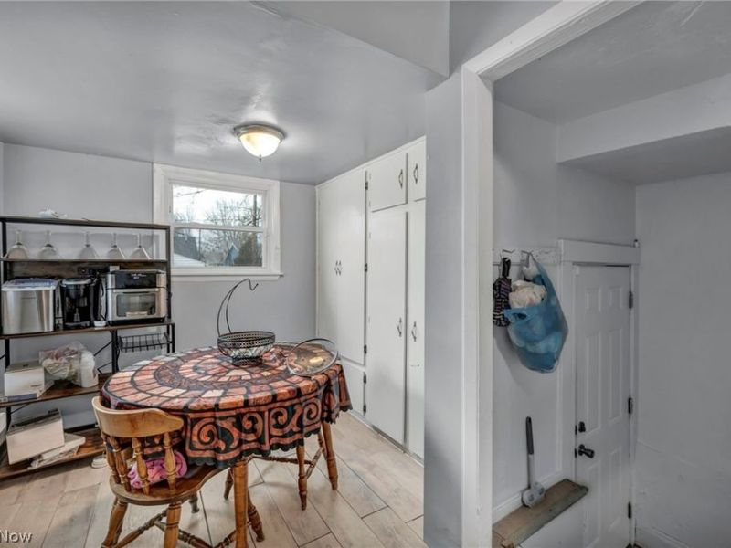 18950 Meredith Avenue , Euclid, OH 44119 Photo 16