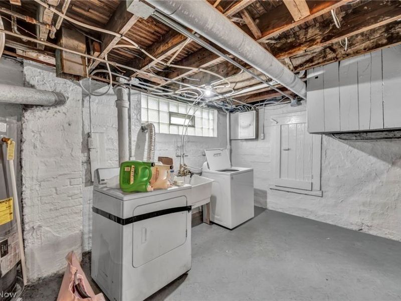 18950 Meredith Avenue , Euclid, OH 44119 Photo 33