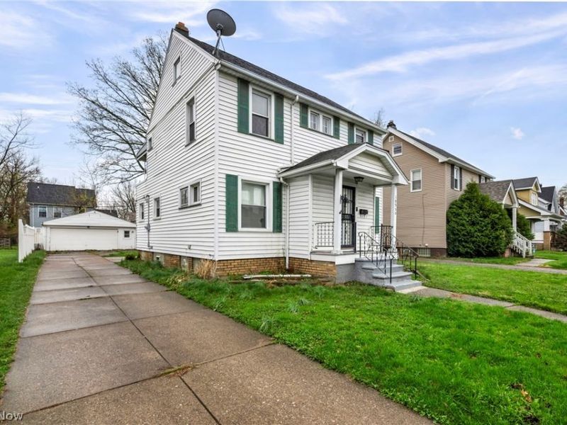 18950 Meredith Avenue , Euclid, OH 44119 Photo 6