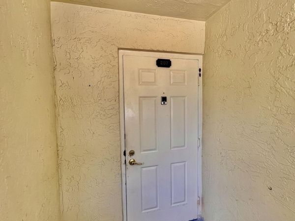 1850 Homewood Boulevard, Unit 2070, Delray Beach, FL 33445
